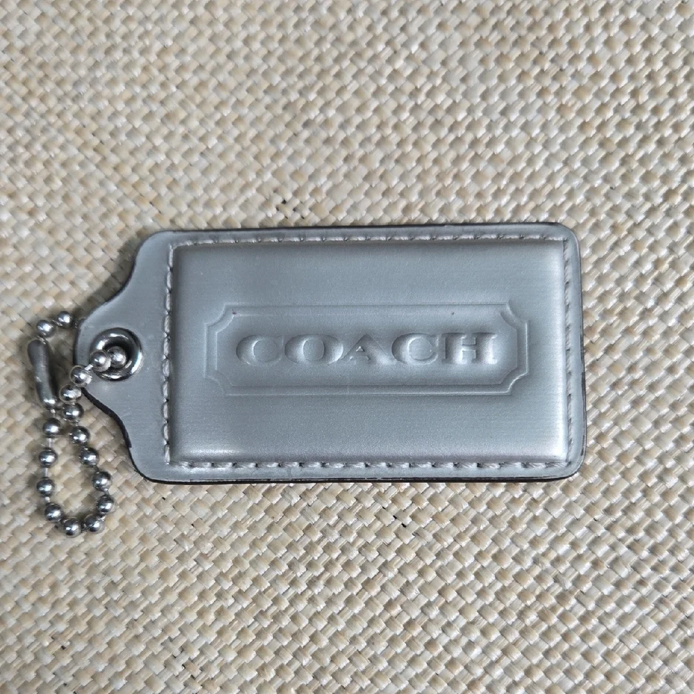 Coach Silver Hangtag